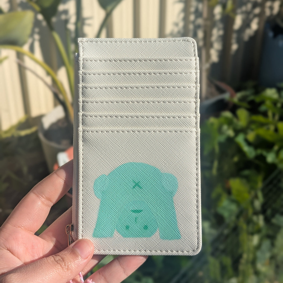 Slim wallet with smiski design - peeking