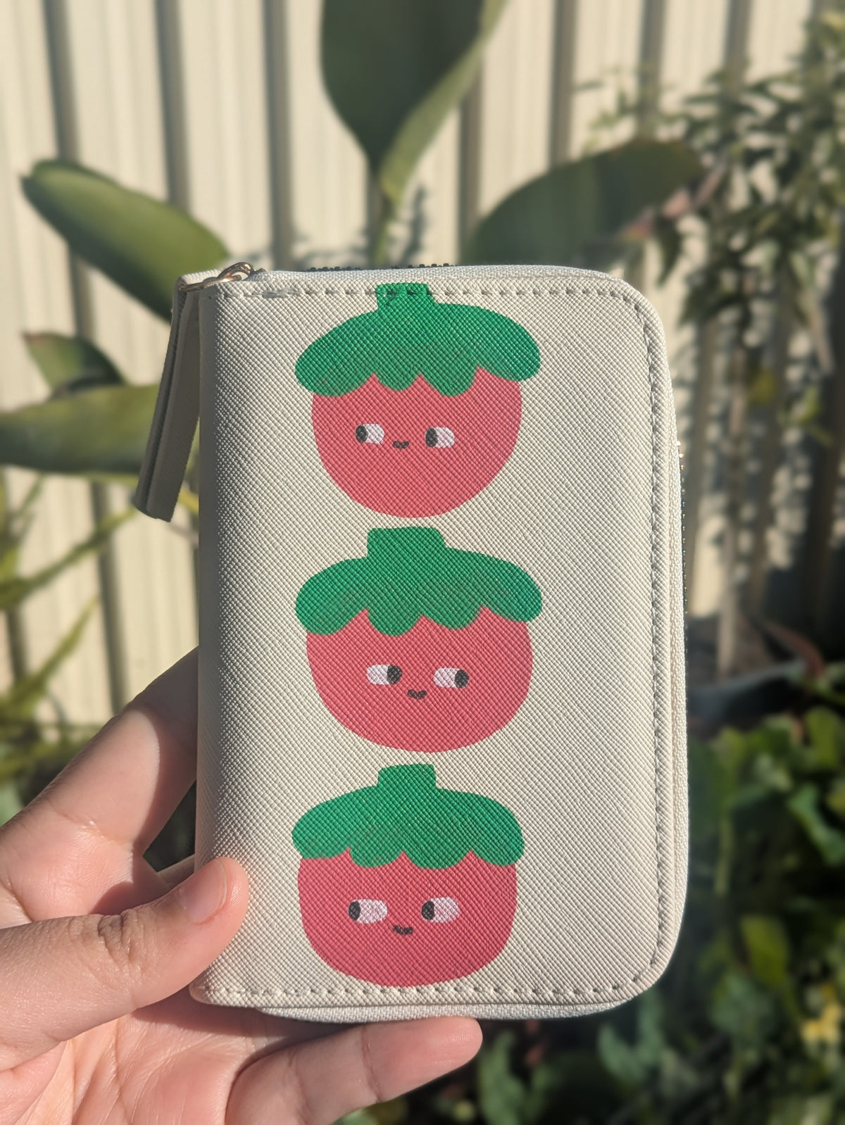 Suspicious tomato wallet